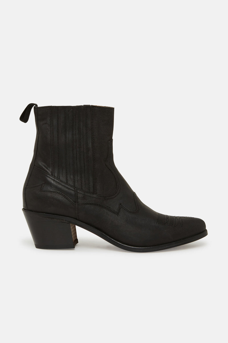 Lisa Embroidered Boots
