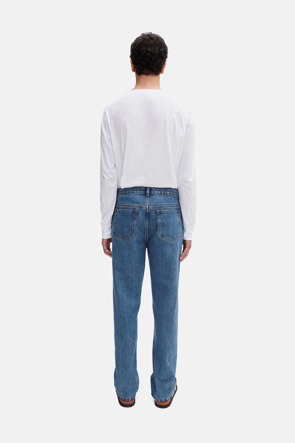 Relaxed low-rise cut jeans