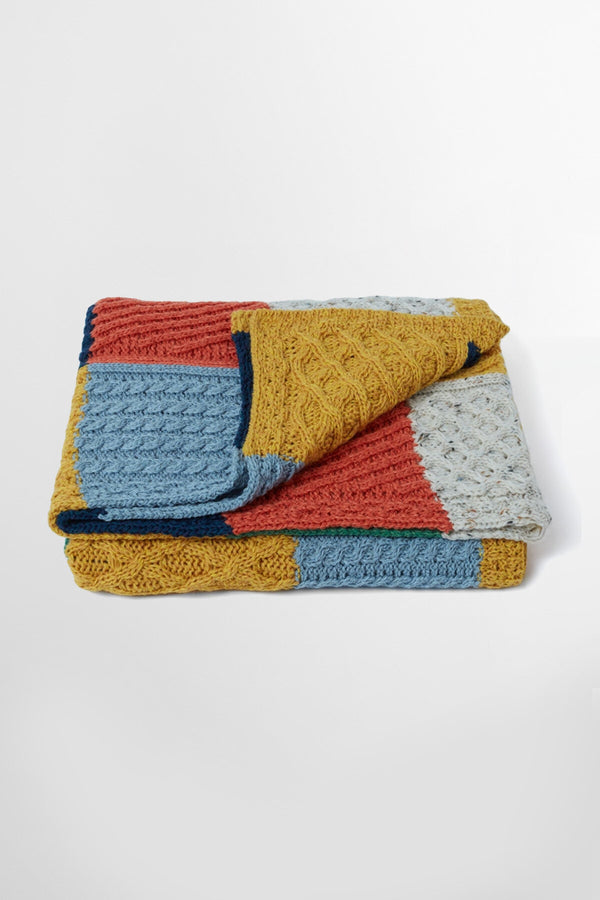 Killala Aran Intarsia Blanket 851