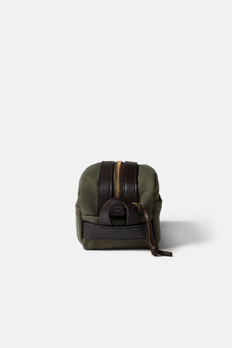 RUGGED TWILL TRAVEL KIT