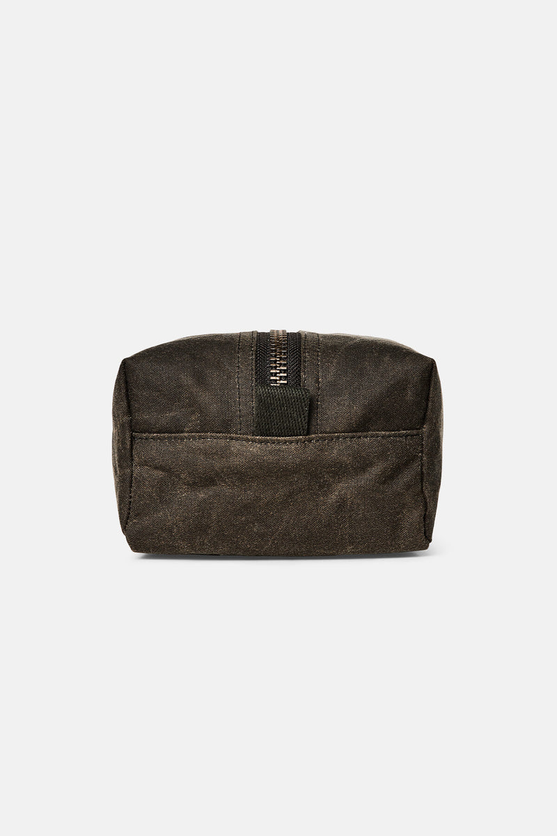 TIN CLOTH TRAVEL KIT