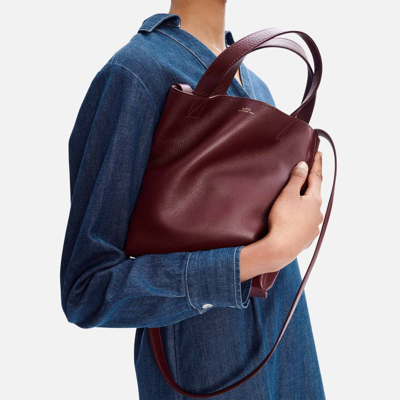Leather shoulder bag
